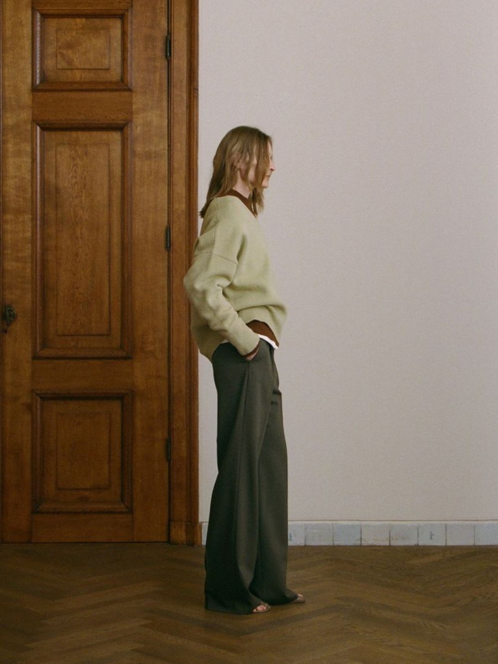 Rohe V-Neck Jumper Light Sage - Twenty Petworth