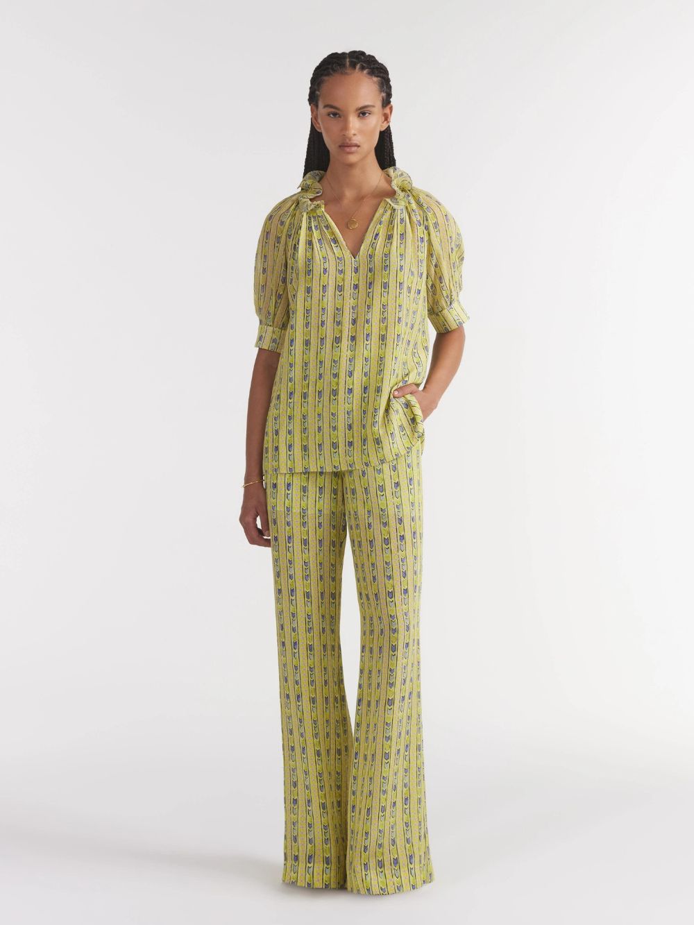 Josie Top Faience Floral Lime Saloni